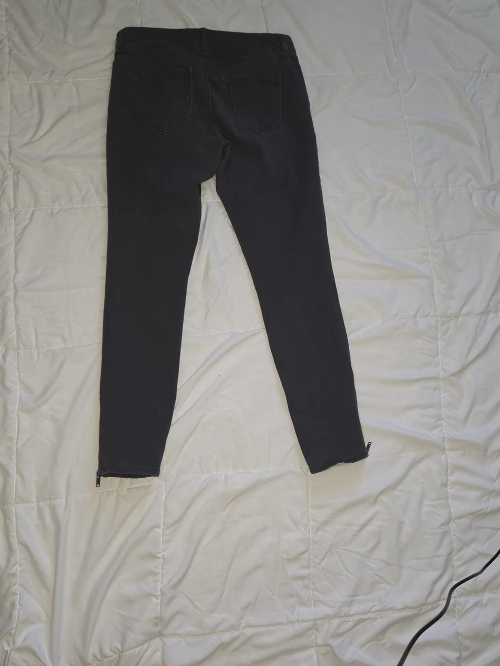Old Navy Jeans Size 8 Women’s Black Skinny Jeans with Ankle Zippers